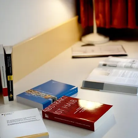 Bildungsherberge Der Studierendenschaft Der Fernuniversitat Hagen Hôtel économe 2*